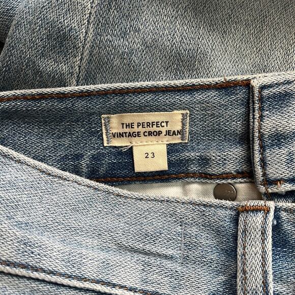 Madewell The Perfect Vintage Jean in Calabria Wash: Ripped Edition - Picture 6 of 9
